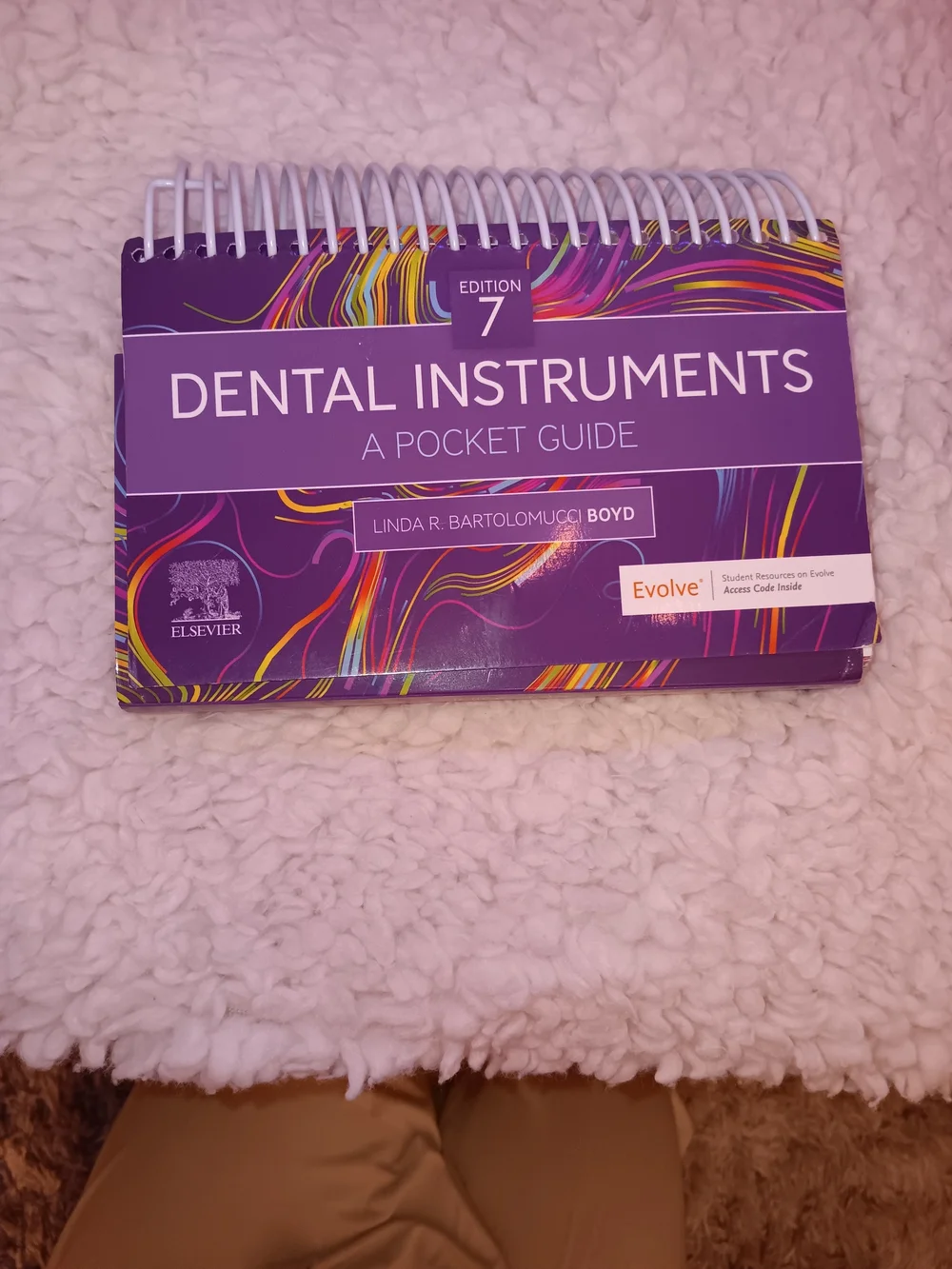 Purple Dental Instruments: A Pocket Guide (Edition 7)